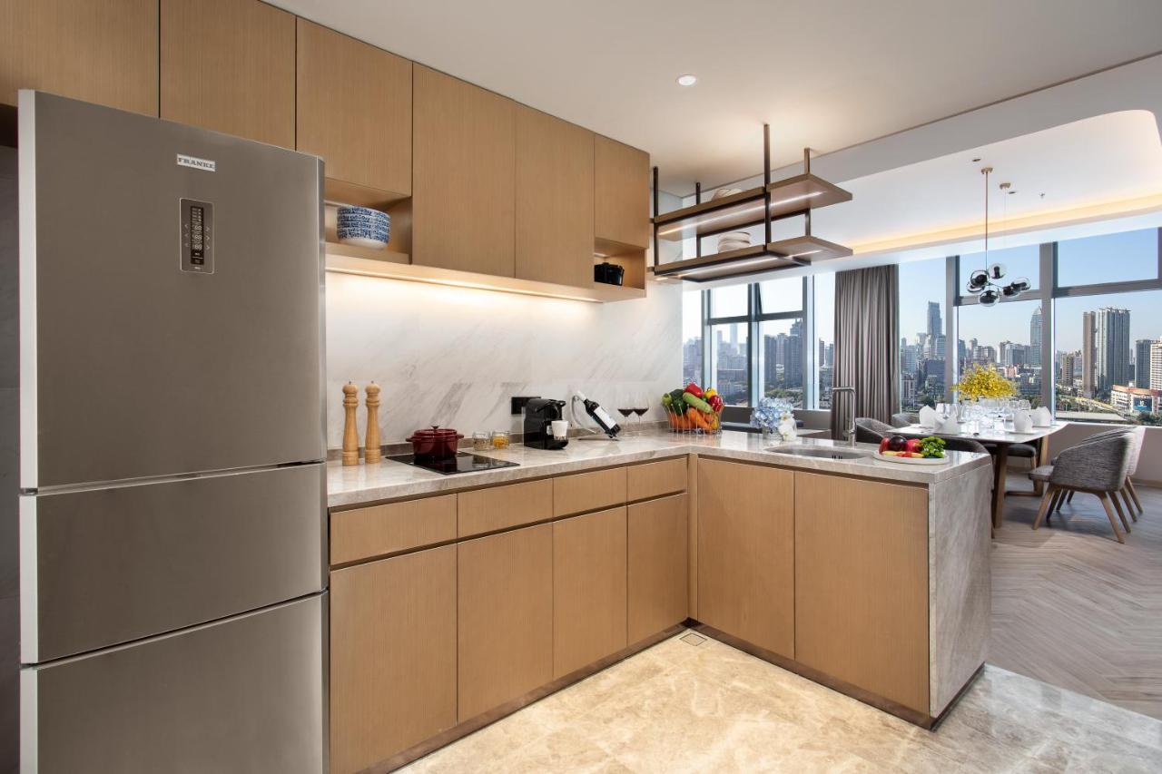 Holiday Inn Wuxi Central Station By Ihg Buitenkant foto